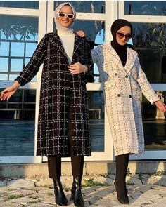 Winter Long Jacket, Long Coat For Women, Leather Coats, Hijabi Fashion Casual, Winter Fashion Outfits Casual, Hijabi Style, Casual Hijab Outfit, Hijabi Outfits Casual, Muslim Dress