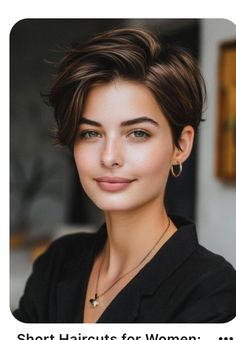 Short Haircut For Round Face Women, Middle Part Pixie Haircut, Middle Part Short Hair, "bixie" Haircut 2024, Graduated Layers, Silver Pixie, Easy Short Haircuts, Pixie Haircut For Round Faces