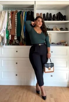 Office Outfits For Thick Body Type, Plus Size Dress Business Casual, Curvy Slacks Outfit, Fall Work Outfits For Women Curvy, Cute Plus Size Business Casual Outfits, Plus Size Smart, Rich Plus Size Outfits, Work Outfits For Curvy Ladies Professional, Elegant Outfit Casual Classy Plus Size