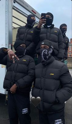 Balaclava Outfit Men, Roadmen Outfits, Drill Outfit Men, Balaclava Outfit, Crtz Corteiz, Style Outfits Men, Balaclava Men, Drill Man, Bad Boy Style