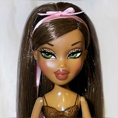 #bratz #doll #coquette Doll Inspired Makeup, Monster High Restyle, Bratz Girl, Bratz Makeup, Deadly Doll, Brown Skin Girl, Make Me Feel Better