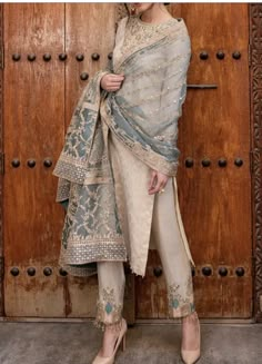 Faiza Saqlain, Pakistani Designer Clothes, Desi Clothes, Traditional Indian Outfits, Simple Pakistani Dresses