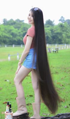 Brownish Black Hair, Asian Long Hair, Long Hair Models, Hair Pulling, Head Massage, Long Brown Hair, Long Hair Girl