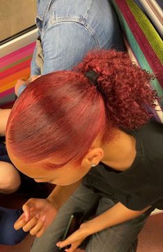 Burgundy Hair Dye, Hair Black Women, Peekaboo Hair, Dyed Red Hair, Ginger Hair Color, Dyed Hair Inspiration