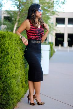 bodycon pencil skirt, Louboutin heels i;m going to try this outfit Pencil Skirt Outfits Summer, Casual Pencil Skirt Outfits, Casual Pencil Skirt, Outfit Formal Mujer, Skirt Outfits Summer, Summer Street Style, Bodycon Pencil Skirt, Pencil Skirt Outfits, Leopard Shoes