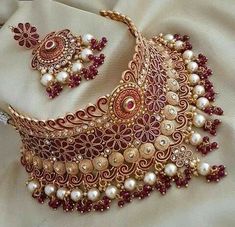 Wedding Jewellery Designs, Wedding Flower Jewelry, Kundan Jewellery Bridal, Beautiful Bridal Jewelry, Bridal Jewelery, Indian Bridal Jewelry Sets