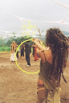 those dreadies; those hippies! Mundo Hippie, Curly Locs, Twist Updo, Hair Twists, Hippie Life