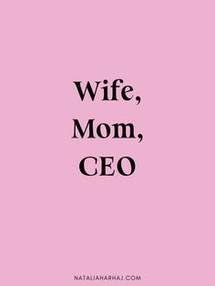 Check out this powerful mom boss quote for working moms and new moms! Wife, Mom, CEO is my status Being a mom is hard quote for working I totally get that. My coaching services help women with finding balance and working while being a good mom. Career Mom Aesthetic, Black Boss Mom Aesthetic, Entrepreneur Mom Quotes, Rich Mom Quotes, Be A Boss Quotes Woman, Mom Wife Quotes, Ceo Mom Aesthetic, Vision Board Parenting Mom, Work Mom Aesthetic