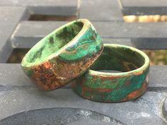 Stabilized dyed green spalted maple wood rings with patina copper. Size 10 8mm wide Size 9 9mm wide Water resistant finish  Ready to go  Thank you Green Mens Ring, Patina Copper, Spalted Maple, Copper Patina, Copper Ring, Mens Ring, Wood Rings, Copper Rings, Rings Cool