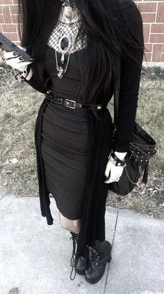 Goth Outfit Ideas, Goth Clothing, Looks Black, Alt Fashion, Grunge Goth, Swaggy Outfits, Gothic Outfits, Goth Outfits