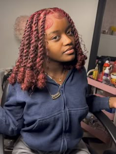 Graduation Loc Styles, Auburn Locs, Box Braids Hairstyle, Short Braid Hairstyles, Short Braid, Hair Styles Braids, Short Box Braids Hairstyles, Styles Braids, Protective Hairstyles For Natural Hair