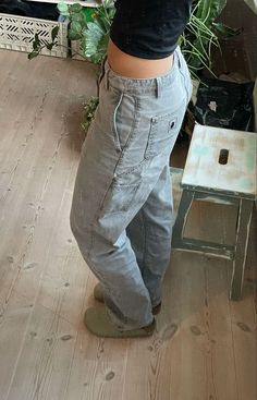 Scandinavian Summer Outfit, Style Low Rise Jeans, Scandinavian Style Fashion, Street Style Copenhagen, Cph Style, Pantalon Carhartt, Fashion Scandinavian, Scandinavian Summer, Copenhagen Street Style