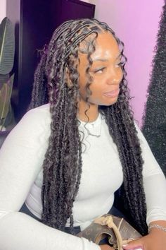 Locs With Curls Black Women, Fanasty Braids, Color 30 Hairstyles, Cute Hair Styles Black Women, Hairstyles For School Black Women, Locs With Curly Pieces, Soft Locs Aesthetic, Black Girls Hairstyles Weave Braids, 2024 Black Hair Styles