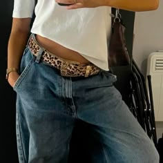 Aesthetic Clips, Instagram Archive, Belt Y2k, Inspo Fits, Y2k Belt, Leopard Belt, Grunge Accessories, Fall Ootd, Quoi Porter