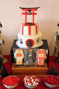 Chinese Theme Parties, Asian Party Themes, Chinese Birthday, Ninjago Birthday Party, It Party