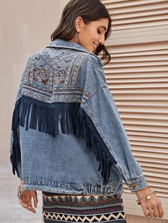 Fall Denim Jacket, Denim Coat Women, Moda Denim, Boho Mode, Festival Jacket, Stil Boho, Boho Jacket, All Jeans, Fall Denim