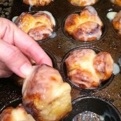 Pioneer Woman Muffins, Packaged Muffin Mix Recipes, Pioneer Woman Sticky Bun Crinkle Cake, Monkey Muffins, The Pioneer Woman Cooks, Ree Drummond Recipes, Tube Pan, Thanksgiving Weekend, Dessert Simple