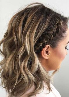 Easy Chignon, Hairstyles Straight, Cute Braided Hairstyles, Hair Homecoming, Peinados Fáciles Para Cabello Corto, Short Wedding Hair, Penteado Cabelo Curto, Braided Hairstyles For Wedding, Short Hair Updo