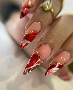 Vibrant Nail Designs, White Nails With Gold, Red Nail Art Designs, Maroon Nails, 2024 Nails, Red Nail Art, Gold Glitter Nails, Fancy Nails Designs, Stiletto Nails Designs