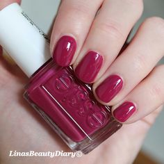 Raspberry Nail Polish, Raspberry Red Nails, Raspberry Color Nails, Raspberry Nail Color, Nails Raspberry, Raspberry Nails, Essie Nails, Essie Nail Colors, Essie Polish