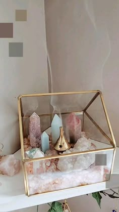 Metaphysical Home Decor, Crystal Centerpieces Home, Gem Stone Decor Ideas, The Crystal Bar, How To Display Crystals And Stones In Your Home, Crystal Bathroom Aesthetic, Crystals Decor Ideas, Gemstone Home Decor, Crystals Set Up Bedroom