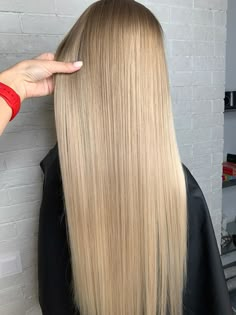 Gold Blonde Hair, Air Touch, Best Hair Dye, Color Rubio, Extra Long Hair, Beautiful Blonde Hair, Hair Toner, Gold Blonde