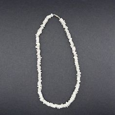 Nwot Authentic Hawaiian Puka Shell Necklace. Approximately 7 Inches Long. Screw Top Clasp. Men’s Or Women’s. Smoke Free Home Puka Shell Necklace, Puka Shell, Shell Necklace, Shell Necklaces, Womens Jewelry Necklace, Screw, Shells, Color White, Jewelry Necklaces