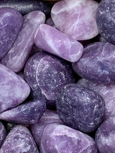 Gems Stones Crystals, Gemstones Aesthetic, Shiny Rocks, Crystals Aesthetic, Palm Leaf Plates, Purple Things, Positive Vibrations, Crystal Aesthetic, Pretty Rocks