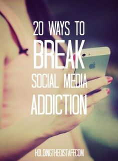 Need help with phone addiction and to detox from social media? These tips and truths will teach you how to get rid of the habits that may be hurting your relationships, plus help you identify the symptoms if you have a problem. #faith #parentingtips #homemaking #socialmedia #intentionalliving Detox Social Media, Break Social Media, Break Up With Your Phone, Detox Challenge, Social Media Break, Digital Detox, Digital Health, Social Media Business, Social Media Tips