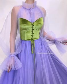 Teuta Matoshi, Funky Dresses, Couture Mode, Purple And Green, Mode Inspo, Dress Shapes, Embroidery Dress, Looks Style, Mode Inspiration