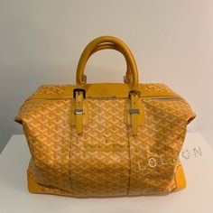 GOYARD BOEING 45 DUFFEL BAG AUTHENTIC YELLOW VERY RARE DUFFLE TRAVEL HANDBAG Travel Handbag, Men Bag, Travel Handbags, Bags For Men, Duffle Bags, Men's Accessories, Duffel Bag, Very Rare, Louis Vuitton Damier