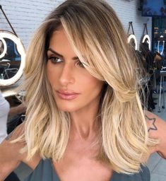 Very Long Bob, Textured Haircut, Low Maintenance Haircut, Medium Length Hair With Layers, Natural Wavy Hair, Low Maintenance Hair, Midlength Haircuts, Medium Hairstyles, Shoulder Length Hair Cuts