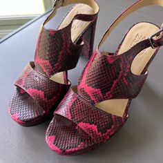 Naturalizer Pink Snakeskin Heels. Size 7.5. Brand New. Never Worn. Naturalizer Shoes, Snakeskin Heels, Snake Skin, Shoes Women Heels, Shoes Heels, Brand New, Women Shoes, Heels, Red