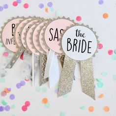 pink and gold bachelor party favors with the words sass, the bride on them