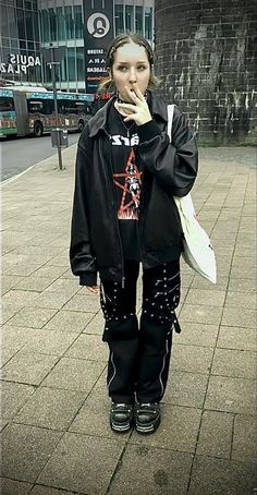 Metal Inspired Outfit, Mallgoth Outfits 90s, Mall Goth Winter Outfit, Goth Fashion Inspo Outfits, Metal Outfit Aesthetic, Mall Goth 90s Outfits, Metal Goth Outfit, 90s Mall Goth Outfit, 90s Nu Metal Fashion