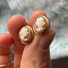 Classic Hand Carved Cameo Shells In A Good Bezel For Your Lovely Lobes. Yellow Gold Color, Cameo Earrings, Vintage Cameo, Gold Orange, Orange Gold, Earrings Set, Birthday Ideas, Earring Set, Gold Color