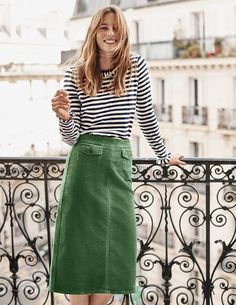 Best Midi Skirt, Cord Skirt Outfit, Midi Rock Outfit, Midi Skirt Green, A Line Midi Skirt, Cord Skirt, Midi Skirt Outfit, Broad Bean, Rock Outfit