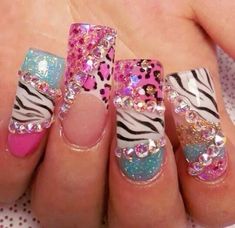 2000s Nail Designs, Trashy Nails, Mcbling Nails, Scene Nails, Nail Art Designs Simple, Gyaru Nails, 00s Mode, Simple Nail Art, Punk Nails