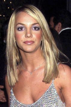 Britney Old Makeup Looks 90s, 2010 Makeup Looks, 90s Make Up Look, Early 2000s Makeup Trends, 2005 Makeup, 2000s Makeup Trends, Cheerleader Makeup, Early 2000s Makeup, 00s Makeup