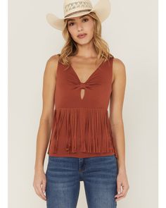 Idyllwind Women's Bluebell Twist & Fringe Top - Country Outfitter Fringe Top, Twist Knot, Denim Outfit, Denim Top, Hat Hairstyles, Clothing Patterns, Western Fashion, Tank Top Fashion, Sleeveless Top