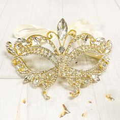 Durable Quality: This Masquerade Mask Is Made Of High-Quality Alloy And Rhinestone Diamond. They Are Manual Workmanship, Very Comfortable To Wear. Elegant Design: The Masquerade Mask Is Encrusted Shinny Diamond Rhinestone. The Intricate And Delicate Are Very Elegant And Luxury. Various Occasion: The Mask Is Perfect For Masquerade Party, Festivals, Carnival Themed Party, Formal Balls, Halloween Party, Trick-Or-Treat, Cosplay, Theatrical Plays, Fashion Shows, Pageants, New Year’s Party, Bridal Sho Elegant Adjustable Masquerade Mask For Mardi Gras, Gold Carnival Jewelry For Party, Gold Jewelry For Carnival Party, Carnival Party Gold Jewelry, Adjustable Masquerade Mask For Wedding Carnival, Elegant Formal Masquerade Mask For Mardi Gras, Elegant Adjustable Jewelry For Masquerade, Elegant Silver Masquerade Mask For Wedding, Elegant White Masquerade Mask For Weddings