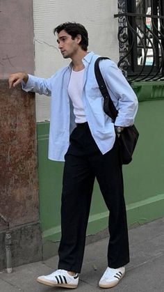 Classy Aesthetic Men Outfit, Men Street Wear Aesthetic, Light Outfits Men, Old Money Men Fits, Nyc Mens Street Style, Street Business Casual Outfits, Black Outfit Men Casual Classy, Men Outfit Inspiration Casual, Mens Summer Outfits 2024 Streetwear