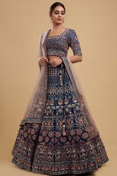 Peacock Color Lehenga, Peacock Blue Lehenga Color Combos, Blue And Purple Lehenga, Peacock Colour Lehenga, Peacock Blue Lehenga, Peacock Lehenga, Lehenga Color Combinations, Indian Bridesmaid Dresses