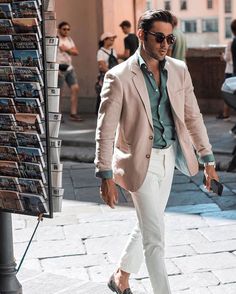 Sprezzatura Style, Summer Suits Men, Mens Casual Suits, Blazer Outfits Men, Mens Business Casual Outfits, Mens Summer Outfits, Wedding Outfit Men, Mens Fashion Blazer