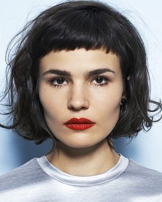 The Do for Les Inrocks - Celebrities - Benni Valsson - Photographer - Carole Lambert Micro Bangs, Short Hair With Bangs, Bang Bang, Hair Today, Hair Day, Dark Hair