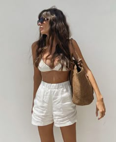 Mexico Vacation Outfits, Outfits For Mexico, Beachy Outfits, Resort Outfit, Vacation Outfits, Mode Inspiration, Spring Summer Outfits, Tulum