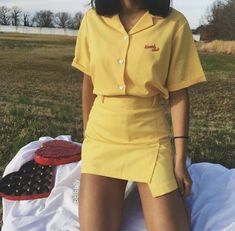 Mode Ulzzang, Diy Vetement, K Fashion, Carhartt Women, Yellow Outfit, Revolve Clothing, Style Outfits