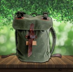 Moodboard Pictures, Bushcraft Backpack, Green Backpack, Green Backpacks, Backpack Gift, Backpack Pattern, Personalized Backpack, Camping Items, Childrens Backpacks