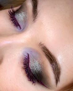 Longing palette by @blendbunnycosmetics @influence.cosmetics Amethyst mascara (Chromaphora) #макияж #креативныймакияж #makeup #creativemakeup #brightmakeup #cosmetics #косметика #blendbunnycosmetics #blendbunny #blendbunnylonging #фиолетовыймакияж #purplemakeup Lavender Eyemakeup, Lavender And Silver Eye Makeup, Lavender Makeup, Lavender Glitter Makeup, Lavender Haze Makeup, Lavender Haze Eye Makeup, Evil Makeup, Face Makeup Tips, Makeup Tattoos