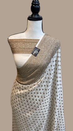 White Banarasi Saree, Khaddi Georgette Banarasi Saree, Banarasi Georgette Saree, Saree Heavy, Georgette Banarasi Saree, Traditional Blouse Designs